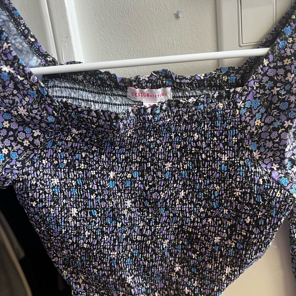 Design History Girls long sleeve crop, purple, size small
